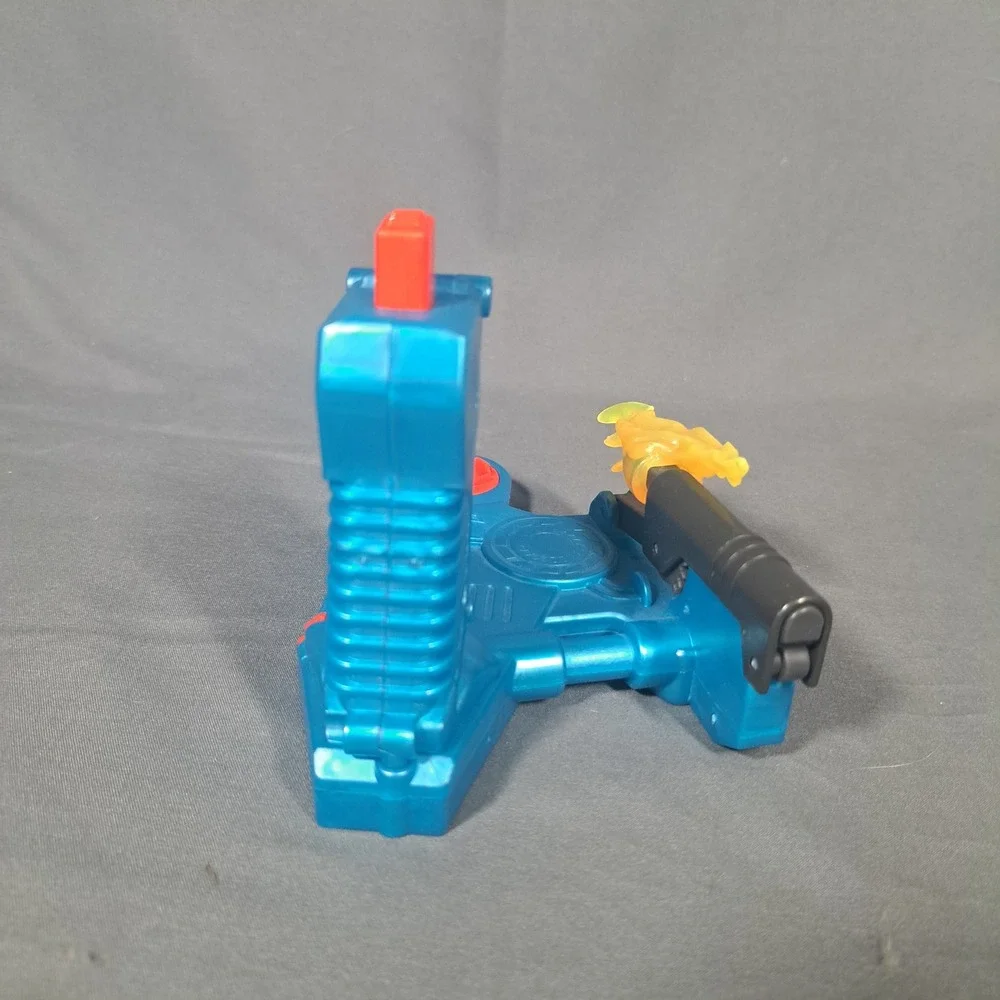 Legends of Akedo Powerstorm Mega Strike Controller Elemental Punch Action